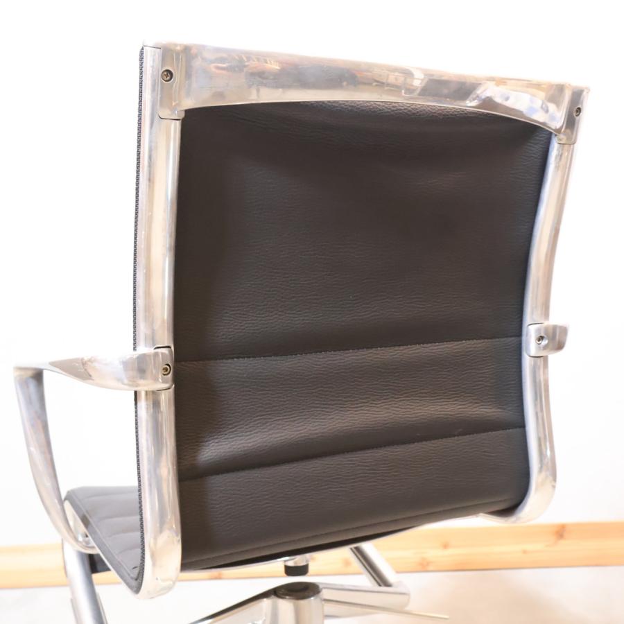 Cassina ixc. カッシーナ 本革 ローリングフレームプラス Cassina ixc. カッシーナ 本革 ローリングフレームプラス