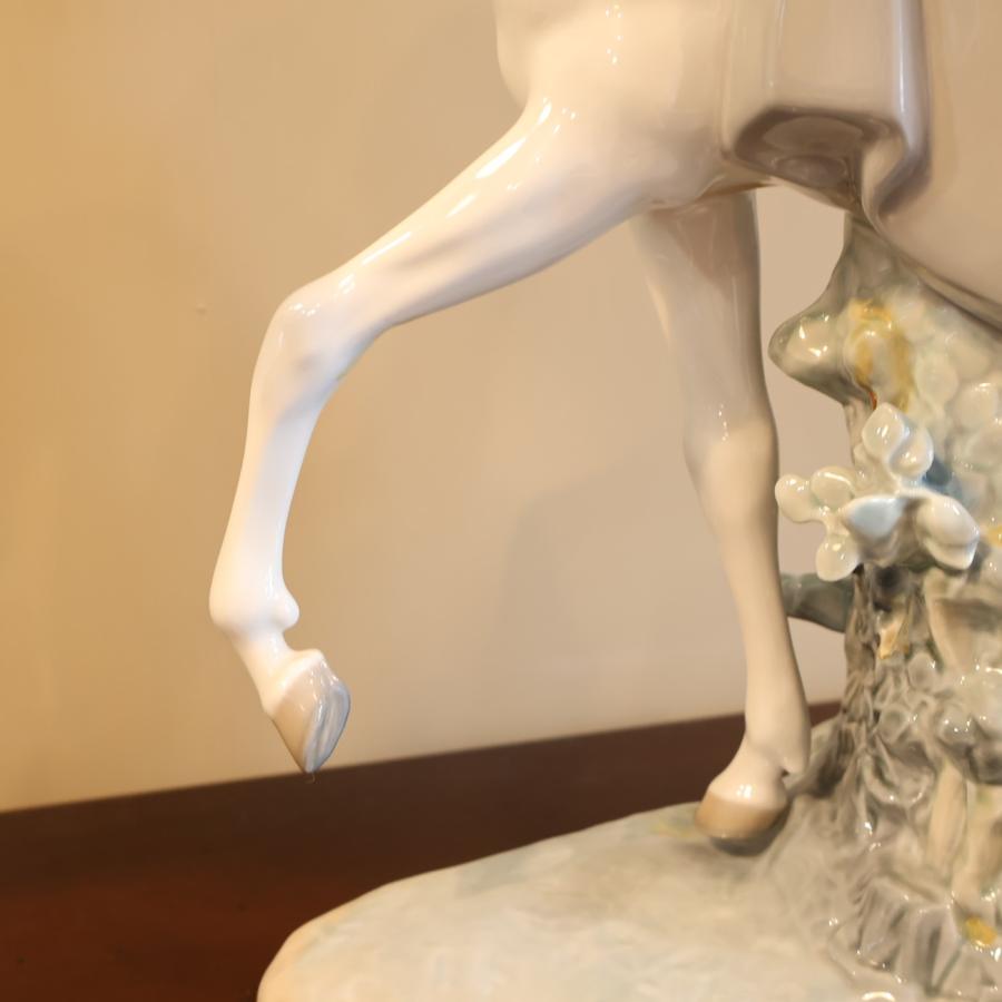 LLADRO リヤドロ フィギュリン 白い馬の少女 4516 陶器 置物