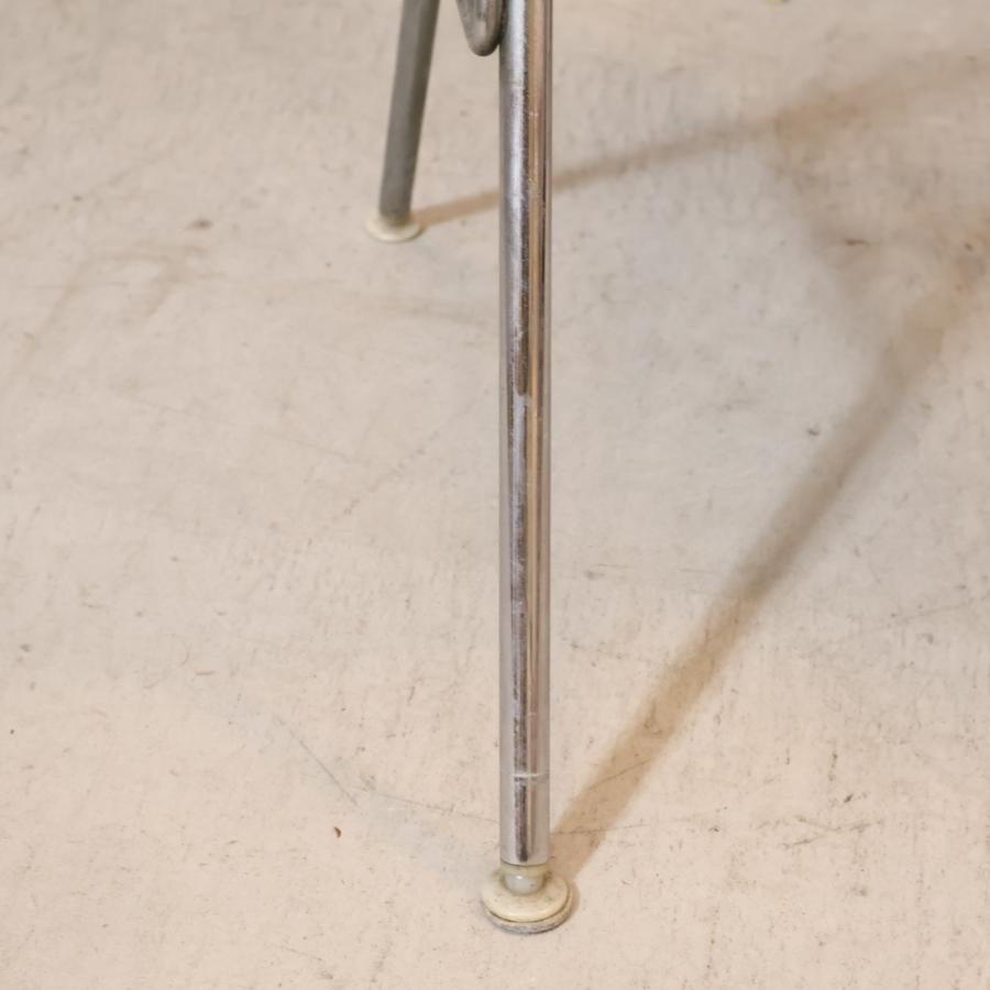 ハーマンミラー社シェルチェア、ドゥエルレッグ HermanMiller⁄ハーマン