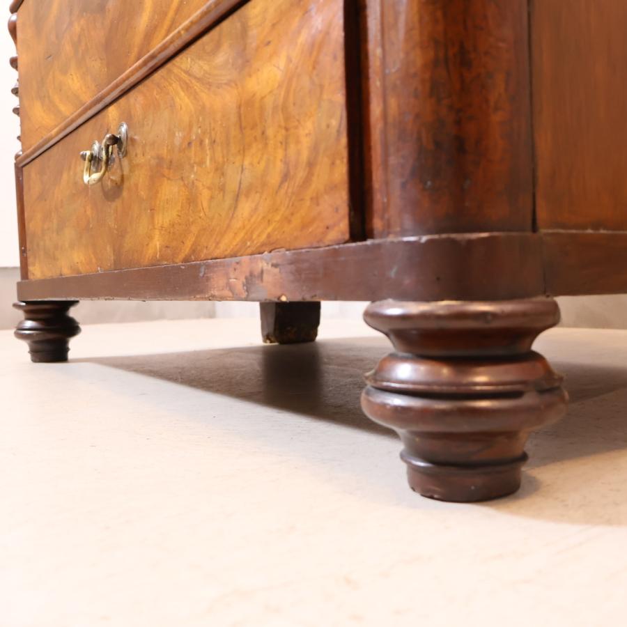 イギリスアンティーク家具　高級　ライティングビューロー　マホガニー材 英国アンティーク マホガニー材 ライティングビューロー