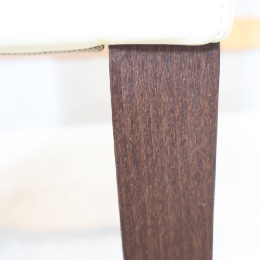 Poltrona Frau ポルトローナ・フラウ vittoria ヴィットリア