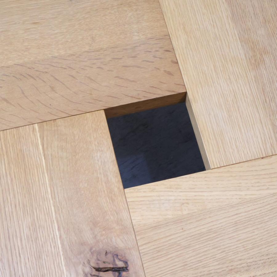 飛騨産業 キツツキ HIDA 森のことば オーク無垢材 節入り 正方形