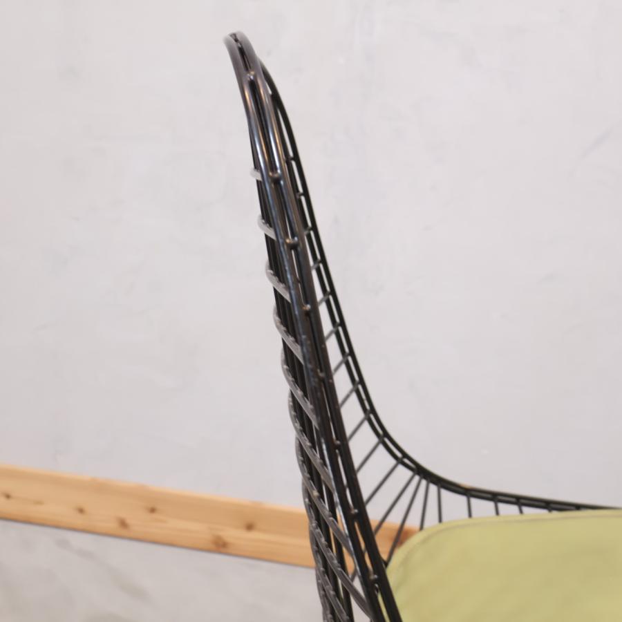 モダニカ ワイヤーチェア ブラック ローリングベース サイドシェル イームズ モダニカ ワイヤーチェア ブラック ローリングベース サイドシェル