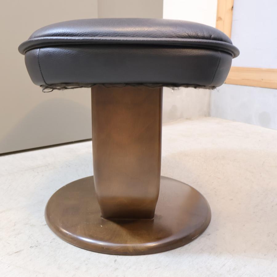 karimoku カリモク 本革 リクライニングチェア オットマン付