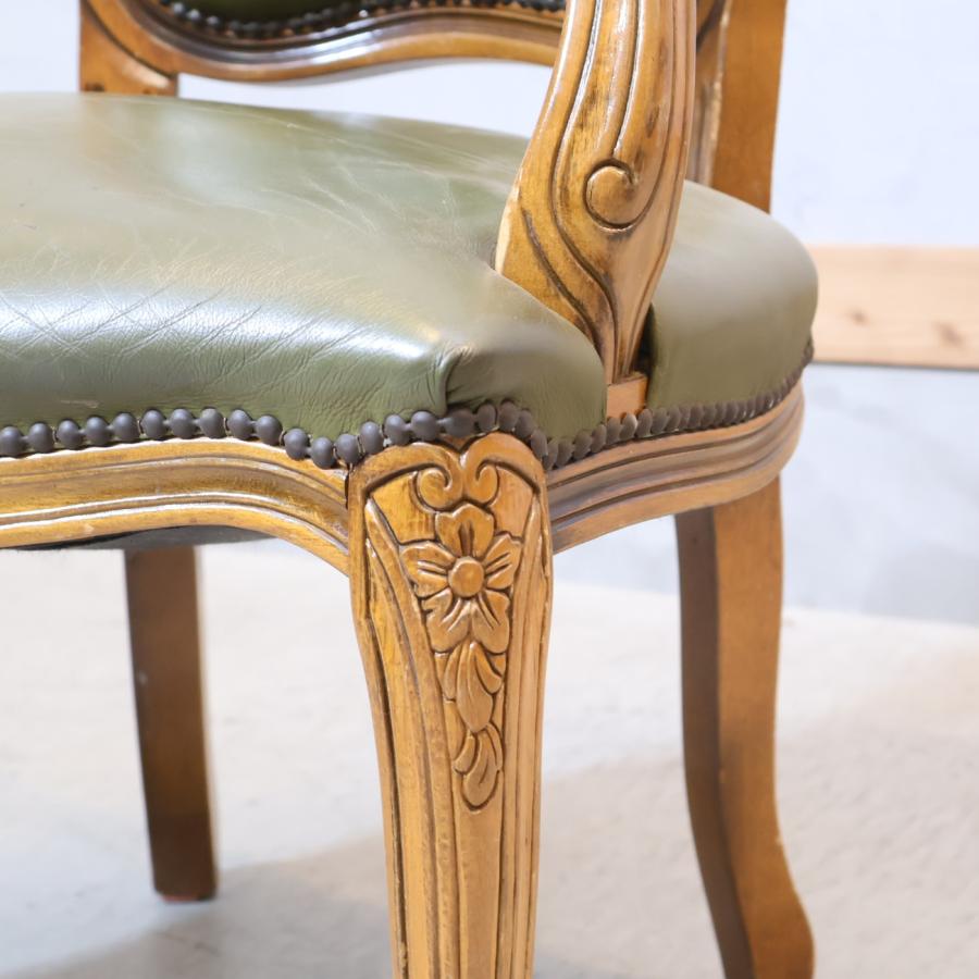 アームチェア サロンチェア 鋲打ち 猫脚 ダイニングチェア