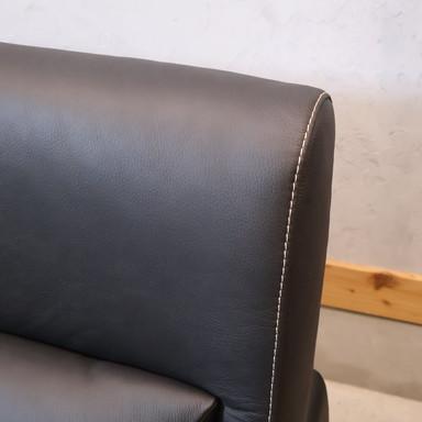 展示品 karimoku カリモク家具 Chitano チターノ Z181 本革 2人掛け