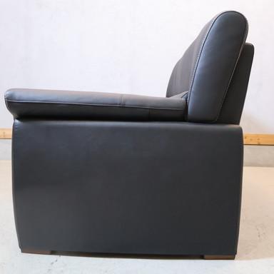 【限定値下】カリモク　Chitano ソファ 展示品 karimoku カリモク家具 Chitano チターノ Z181 本革 2人掛け