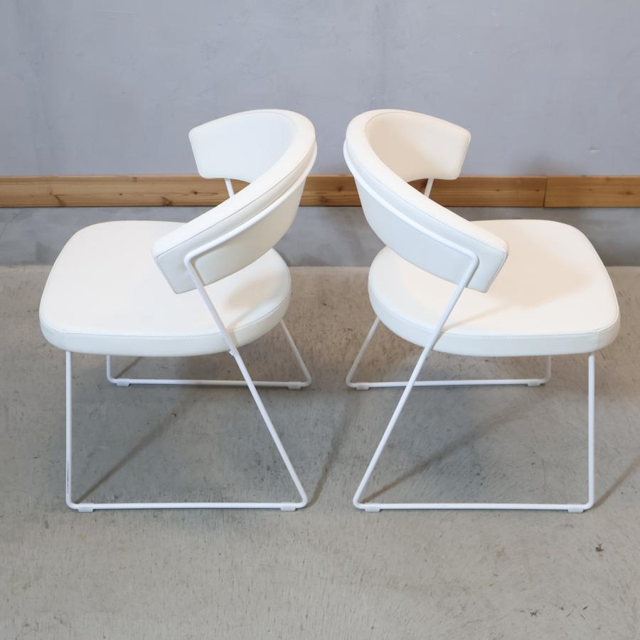 Calligaris ニューヨーク 本革 ダイニングチェア 2脚セット コヌビア internamoderno_calligaris-