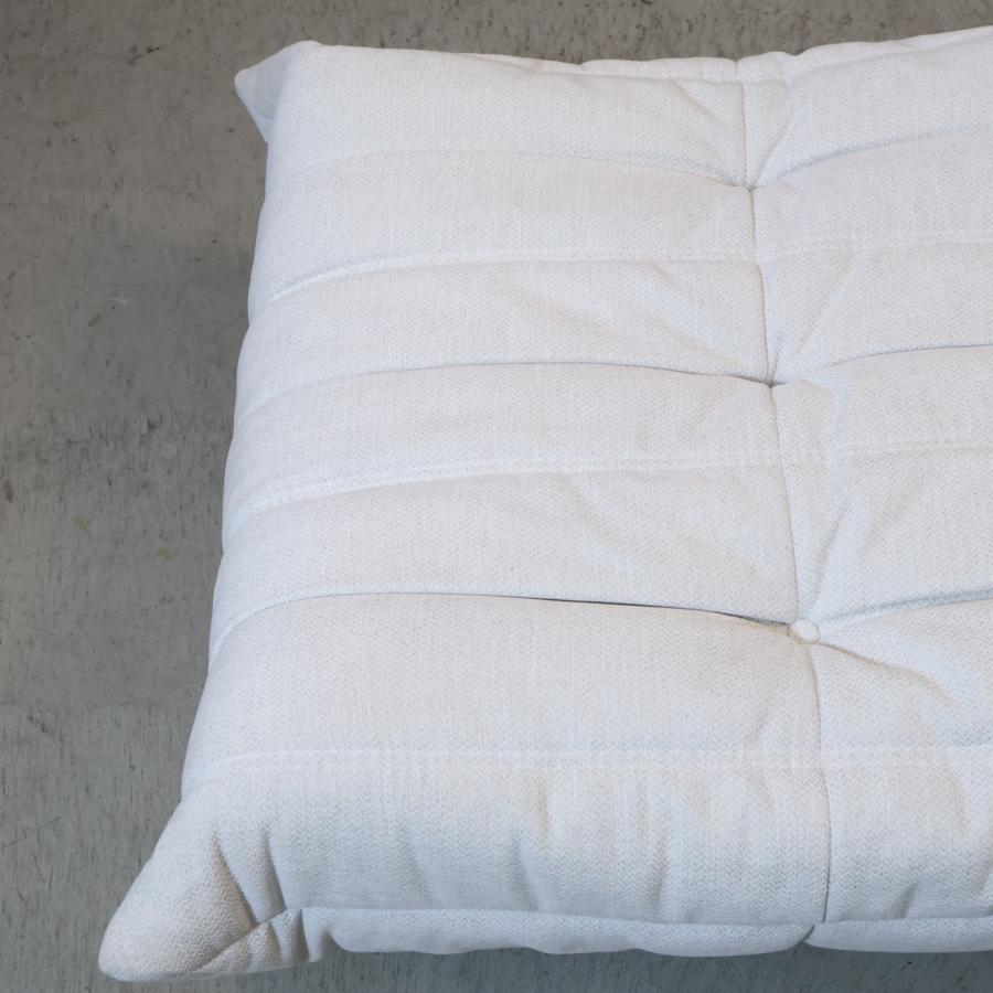 ligne roset（リーン・ロゼ） TOGO トーゴ パフ オットマン 腰掛け 1人