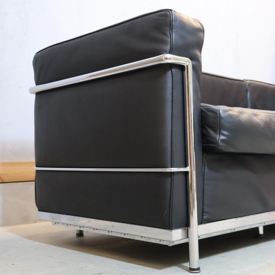 【極美品】 LC2 リプロダクト IDC大塚家具 黒本革 ル・コルビュジエ 極美品】 LC2 リプロダクト IDC大塚家具 黒本革 ル・コルビュジエ ル