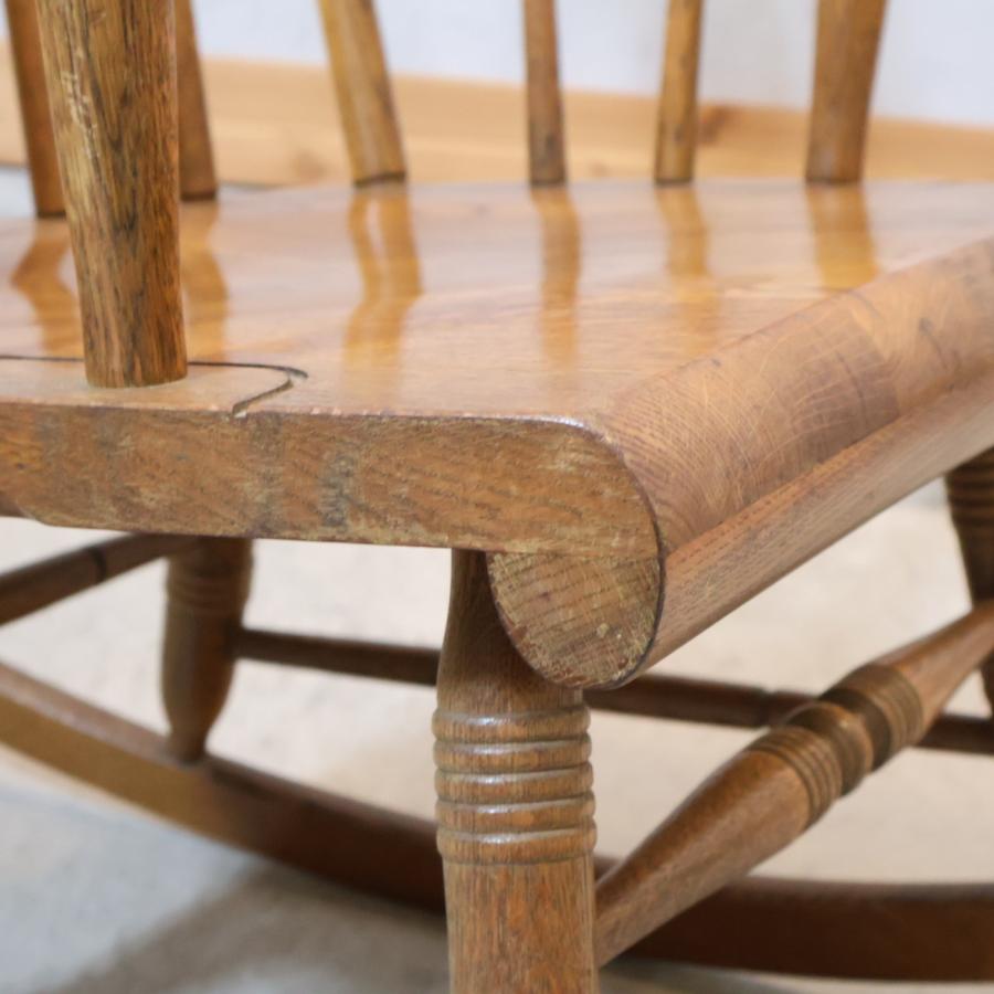 飛騨産業 キツツキマーク ロッキングチェア ウィンザースタイル