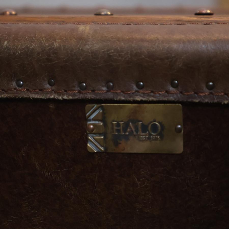 HALO(ハロ)のSTONYHURST(ストーニーハースト)シリーズ、スモールコーヒーテーブルです。ヴィンテージトランクからインスピレーションを得て生み出された人気シリーズ。/アスプルンド取扱い HALO STONYHURST SMALL COFFEE TABLE BRUSHED STEEL / ハロ ストニー