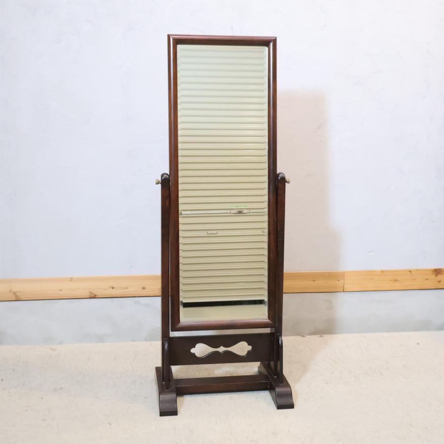 松本民芸家具のB型 姿見のご紹介です。ミズメザクラ無垢材を使用したクラシカルなフォルムは和・洋問わず活躍する鏡です。角度調整も可能なアンティーク調スタンドミラーです♪CA507 松本民芸家具 B型 姿見 ミズメザクラ無垢材 スタンドミラー
