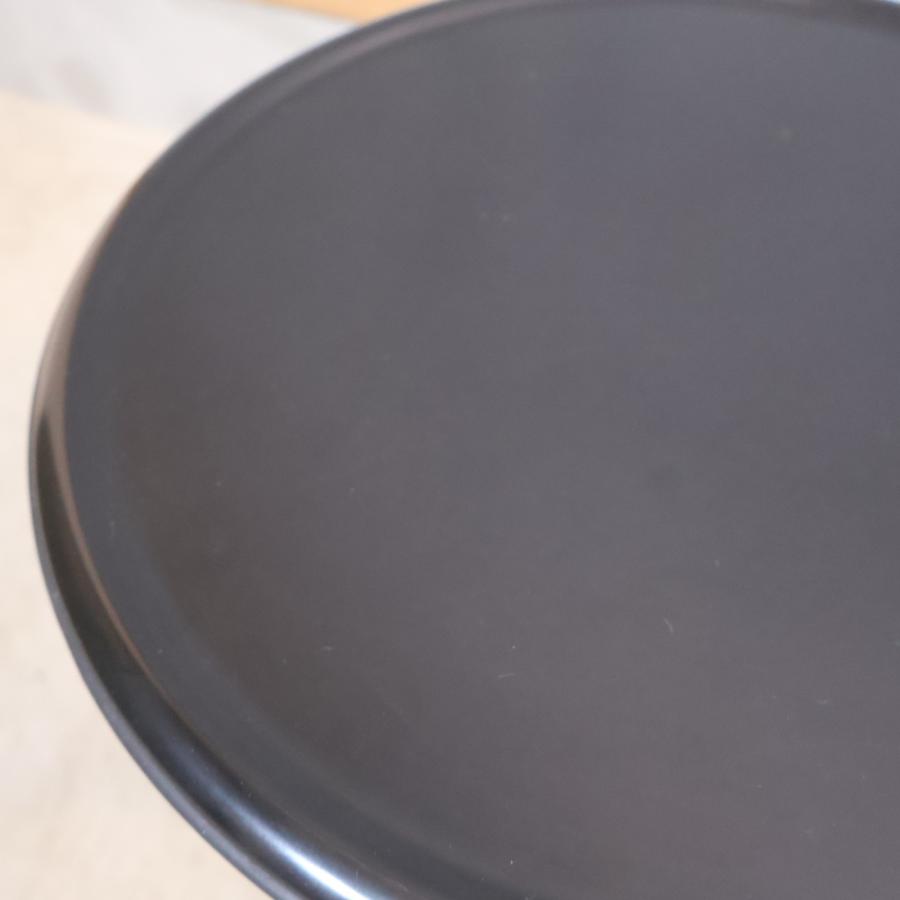 Cassina Cassina ixc. カッシーナ・イクスシー KICK キック サイド