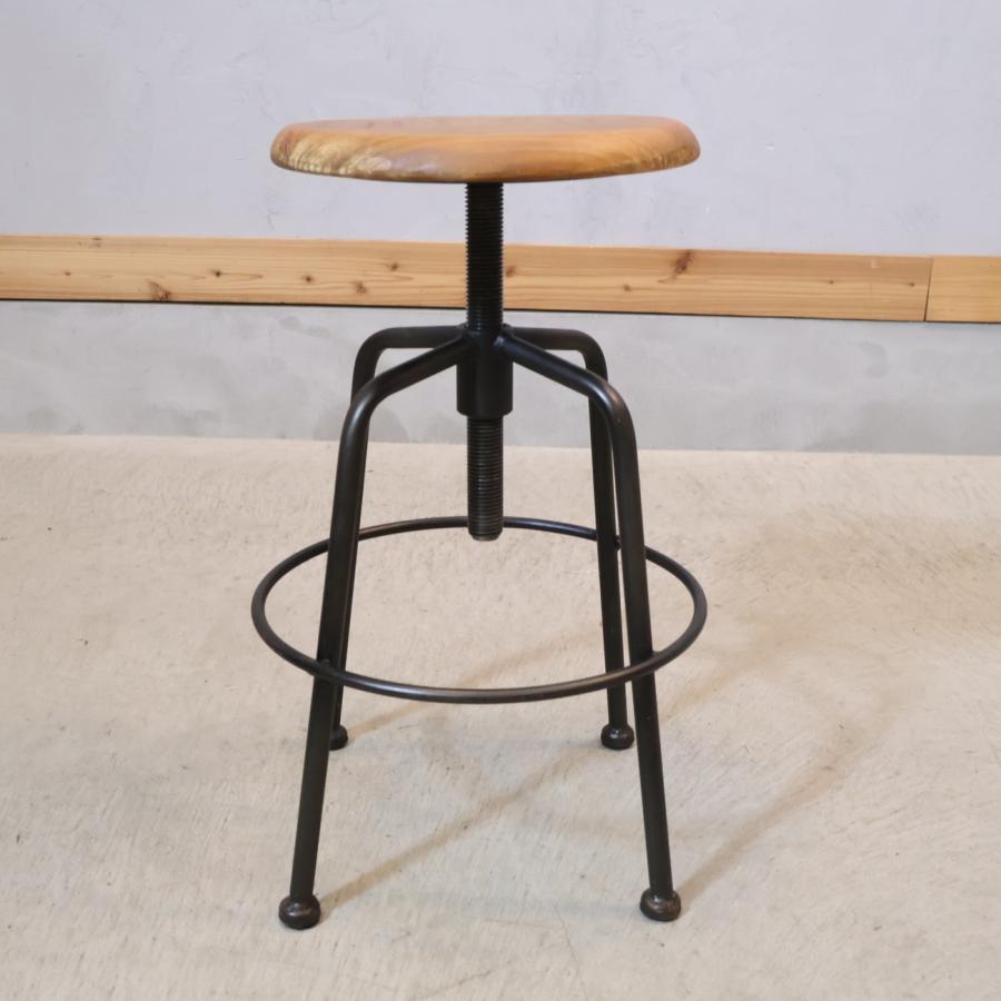 関家具　クラッシュゲート　ノットアンティークス　アイアンスツール Knot antiques IRON STOOL / ノットアンティークス アイアン スツール