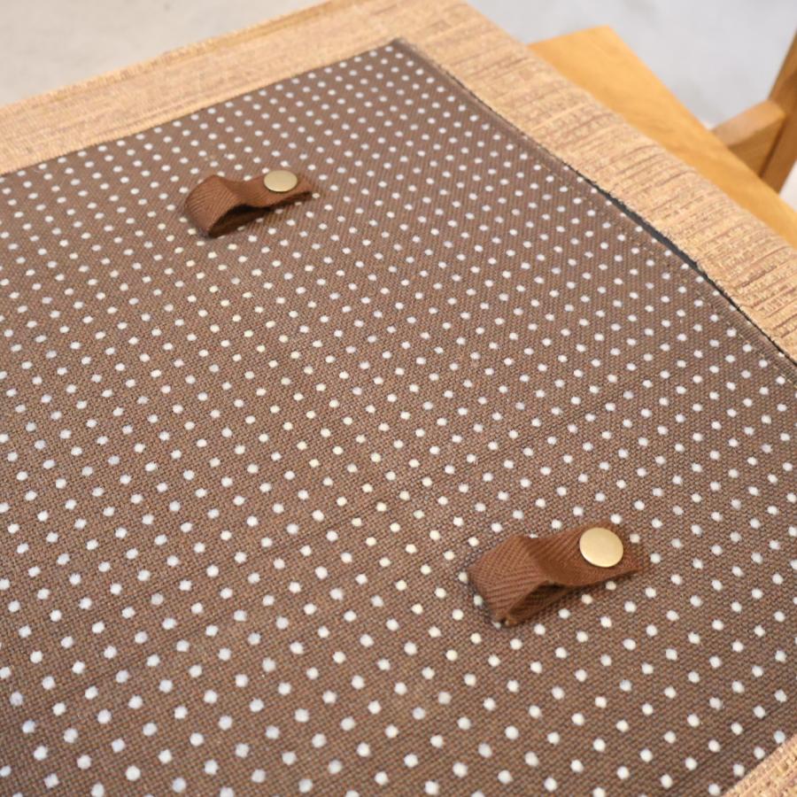 飛騨産業 キツツキ 森のことば オーク無垢材 節入り ダイニングチェア 和モダン 飛騨産業 HIDA キツツキマーク 森のことば オーク無垢材 節入り LD