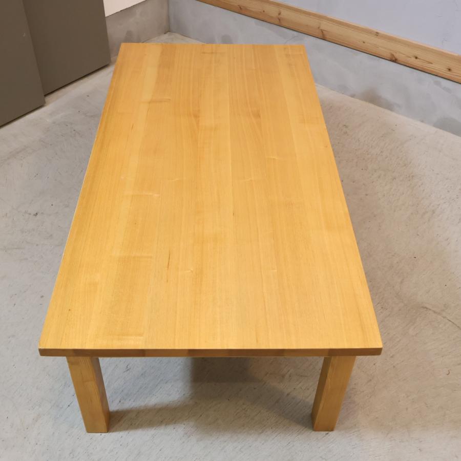 稀少なタモ材を使用した無印良品(MUJI)の引き出し付リビングテーブル。ナチュラルな質感とシンプルなデザインがどんなインテリアにも合わせやすく、北欧スタイルなどにもおススメなローテーブル♪ 無印良品（MUJI） タモ材 引出し付 リビングテーブル センターテーブル