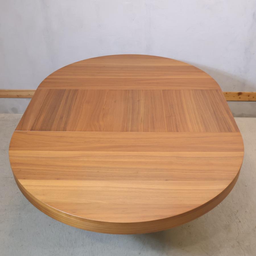 BoConcept（ボーコンセプト） Granada グラナダ 伸長式ダイニング