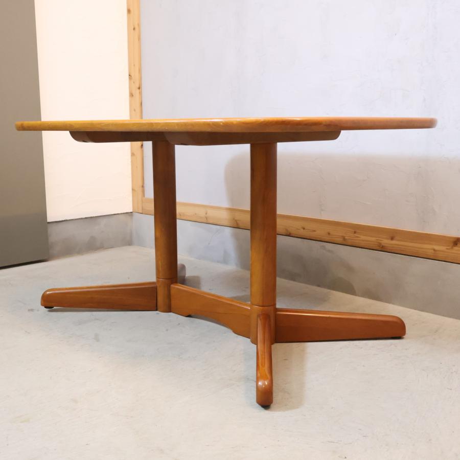 飛騨産業 キツツキマーク ダイニングテーブル カフェテーブル 正方形 レトロ 飛騨産業 HIDA キツツキマーク ダイニングテーブル クラシック