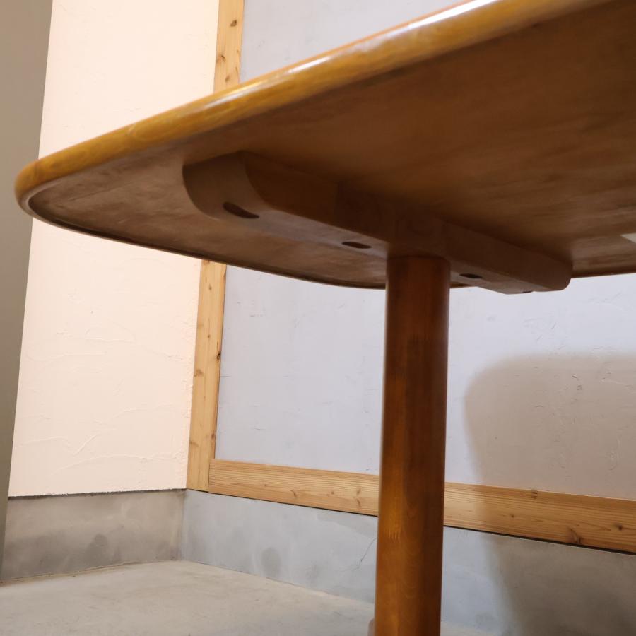 飛騨産業 HIDA キツツキマーク ダイニングテーブル クラシック