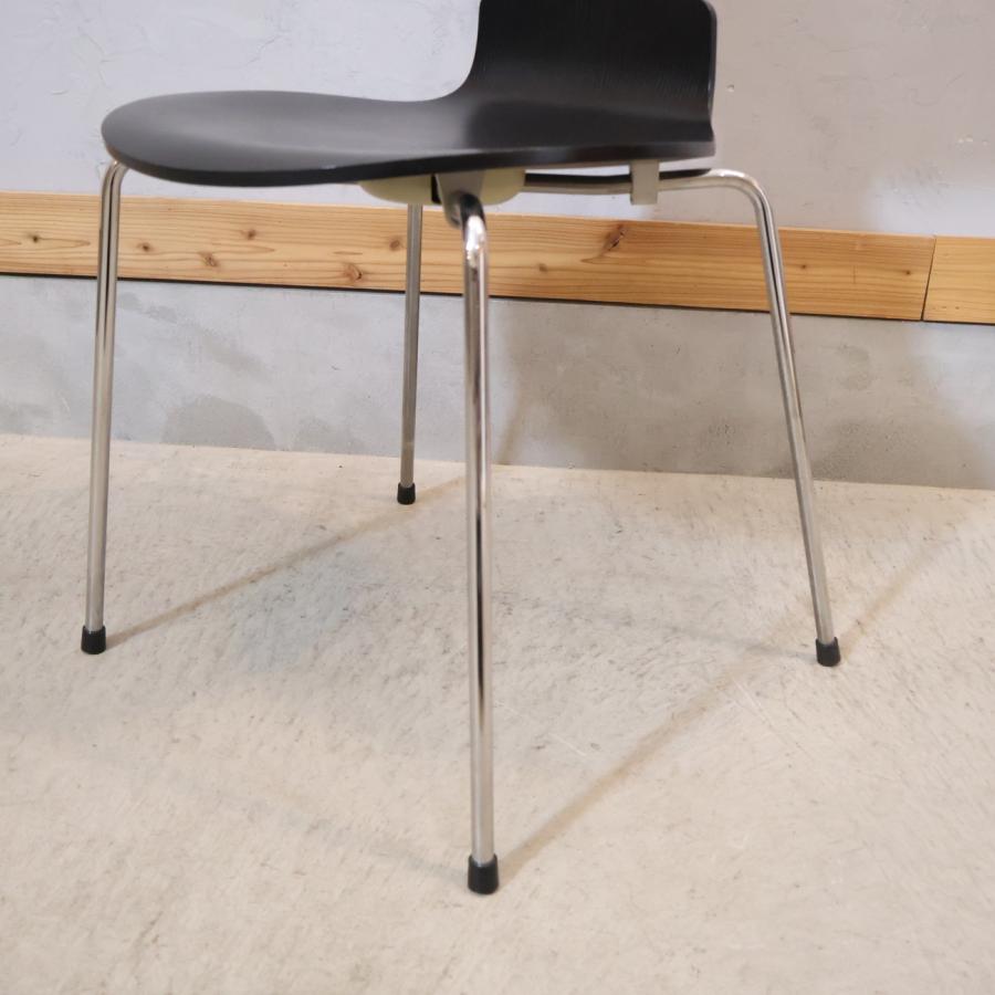 Fritz Hansen（フリッツハンセン） ブラック アントチェア アルネ