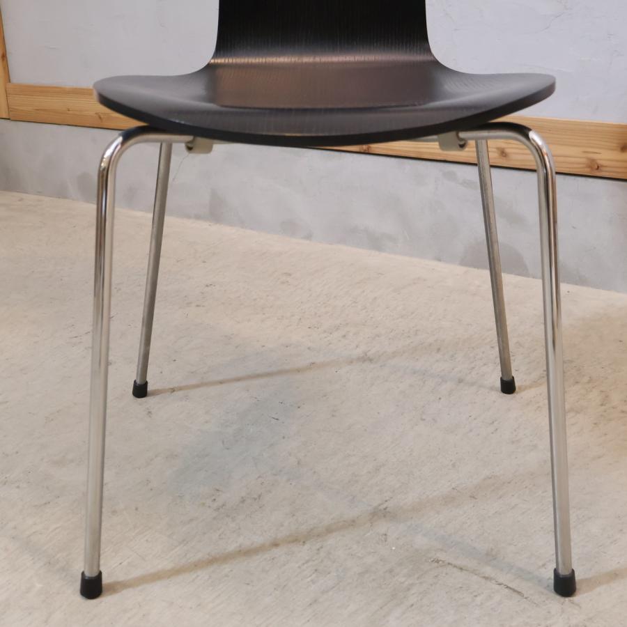 Fritz Hansen（フリッツハンセン） ブラック アントチェア アルネ