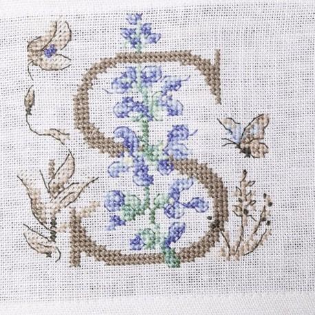 最新作 入荷済み クロスステッチ図案 Botanical Alphabet Chart 植物のアルファベット26のモチーフ Abcbot Gri 輸入手芸のココロ商店 通販 Yahoo ショッピング