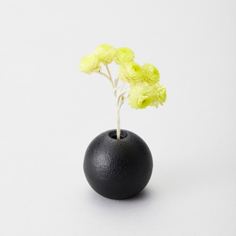 鉄鋳物 花瓶ウェイト 一輪挿し フラワースタンド VW-01 球 鉄製 鉄鋳物 花瓶ウェイト 一輪挿し フラワースタンド VW-01 球 鉄製