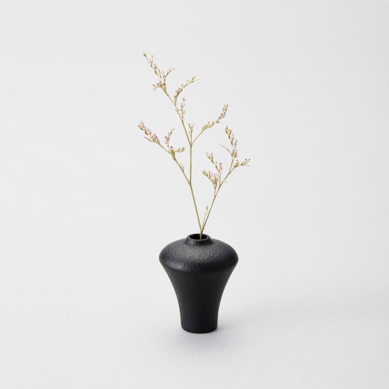 鉄鋳物 花瓶ウェイト 一輪挿し フラワースタンド VW-06 肩反 鉄鋳物 花瓶ウェイト 一輪挿し フラワースタンド VW-06 肩反