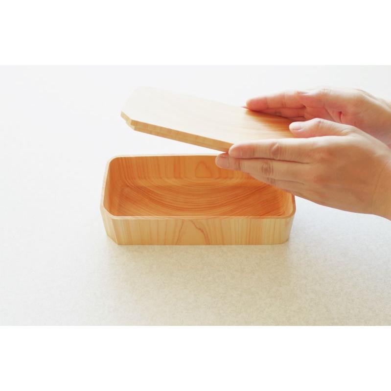 媛ひのき くりぬき弁当箱 「年輪」 L - 角なし 手づくり お弁当箱 大きい 1段 一段 くり抜き 木製 おすすめ ランチボックス 高級 ヒノキ 無垢 桧 檜の画像