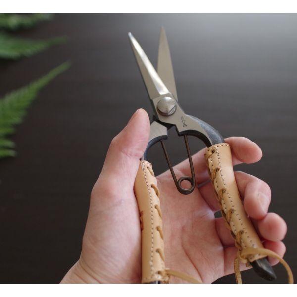 園芸ばさみ 双刃型 両刃 芽切鋏 本革巻 8インチ金止 TS062 おの義刃物