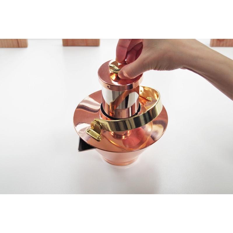 冷酒ポット 中子付き 純銅製  新光金属 銅 燕市 金属の酒器  焼酎 ウイスキー 水差し 飲み比べ  美味 男前  高級 サーバー | 新光金属 | 07