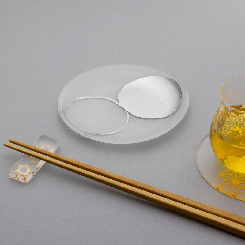 箔 まめざら シルバー 11cm 単品 和紙調のアクリルに箔をデザインした