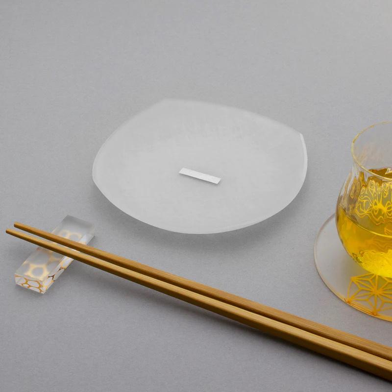 箔 まめざら シルバー 11cm 単品 和紙調のアクリルに箔をデザインした