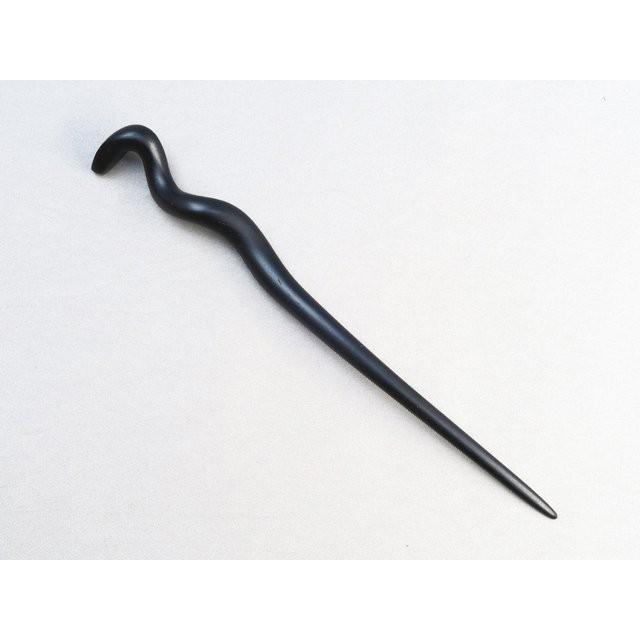 長い蛇のかんざし アフリカンブラックウッド 工房kusukusu 一本挿し 木製簪 日本製 ロングサイズ 長いカンザシ 髪の量が多い人向き 手作り 無垢 W ココショク 日本の手仕事ショップ 通販 Yahoo ショッピング