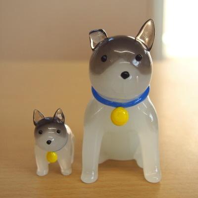 置物 ガラス細工 犬 灰色 大と小のセット ガラス 置き物 かわいい 可愛い カワイイ ガラス細工動物 いぬ イヌ 清涼感 小さい ミニ Grsz 0070 Ok 2set 雑貨屋ココウキ 通販 Yahoo ショッピング