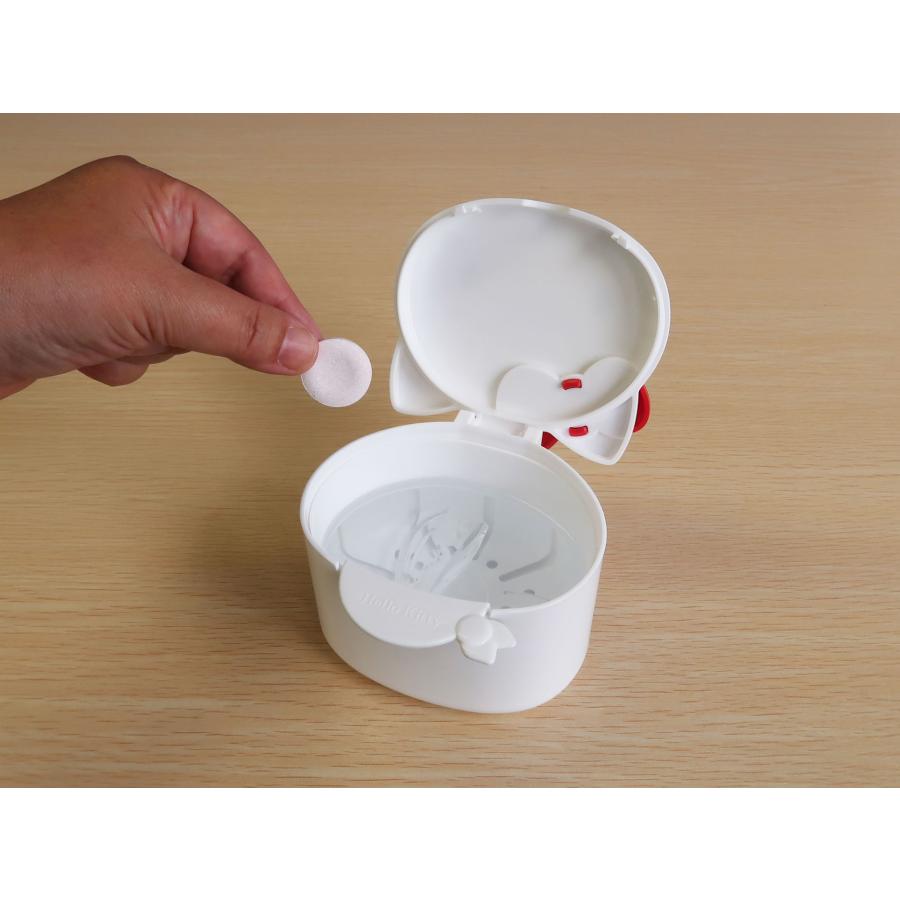 紀陽除虫菊 ハローキティ デントクリア リテーナー・マウスピース・入れ歯洗浄用カップ |  | 03