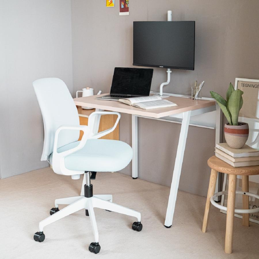 コクヨ 机とワゴン(三段キャスター付き)