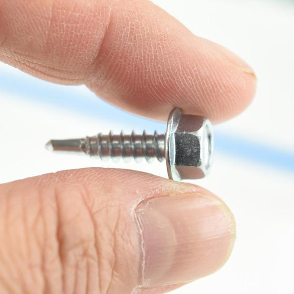 ドリルねじ H-5019 鉄 六角座付 径 5mm 19mm長 コクブ 1000本 ドリルねじ H-5019 鉄 六角座付 径 5mm 19mm長 コクブ 1000本