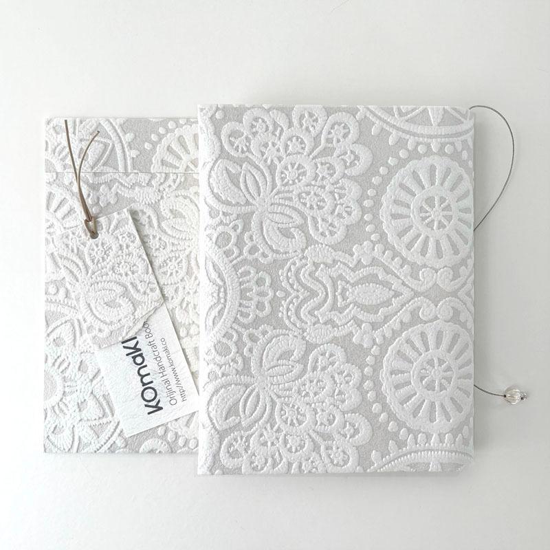文庫〜A5判 サイズ豊富 :) ホワイトレース＆パウダーグリッターブック