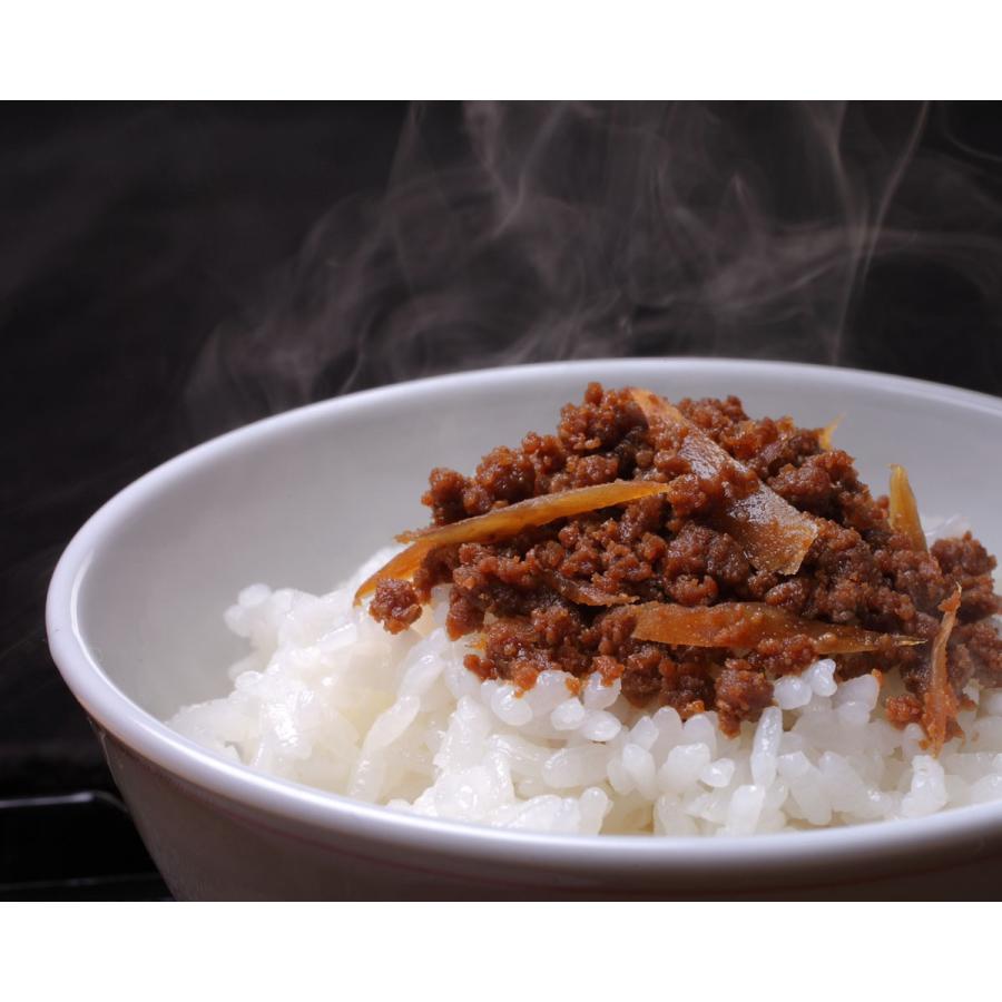 ご当地A5ランク黒毛和牛使用飯村牛そぼろ パック : 小松屋 佃煮と鰻