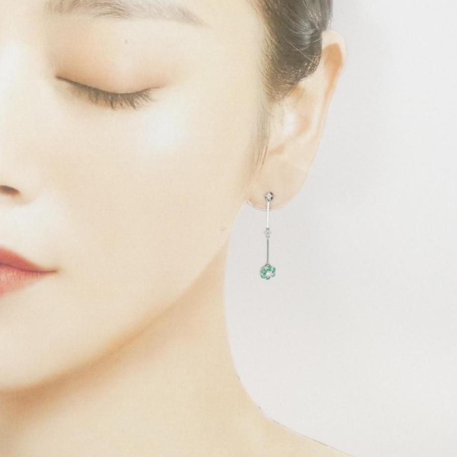 PT900 フラワー エメラルド ピアス 0.32CT : KOMEHYO ONLINESTORE