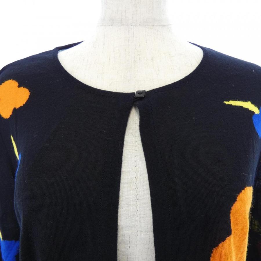 【ヴィンテージ】シャネル CHANEL P15477V00749 00T カーディガン ヴィンテージ】シャネル CHANEL P15477V00749 00T カーディガン