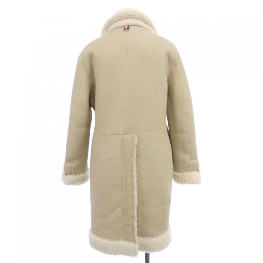 トムブラウン THOM BROWNE F0C394A-02821100 ムートンコート