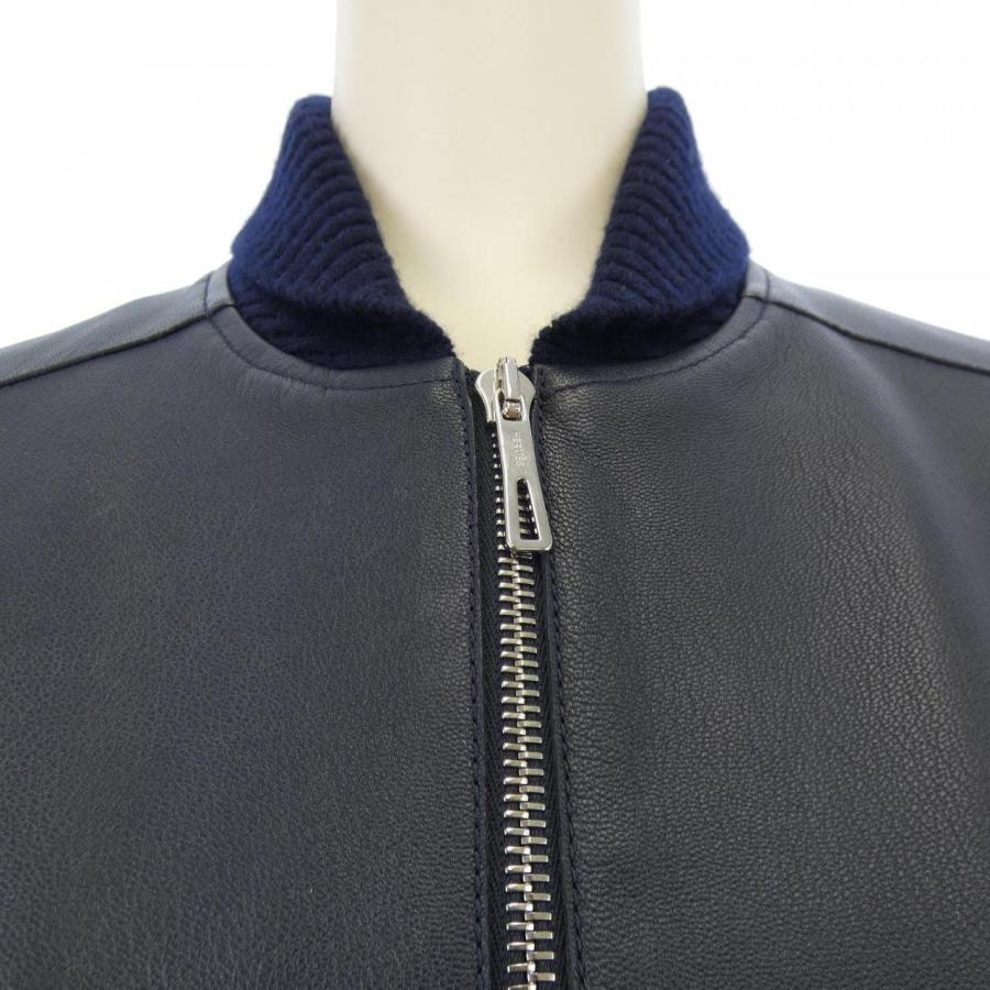 エルメス HERMES CHAINE D'ANCRE 3E1203D8 レザージャケットの画像