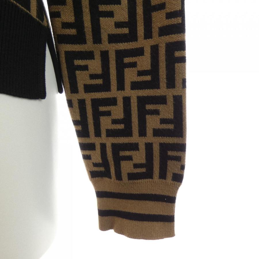 フェンディ FENDI FFモチーフ FZY703 A5QG ニットの画像