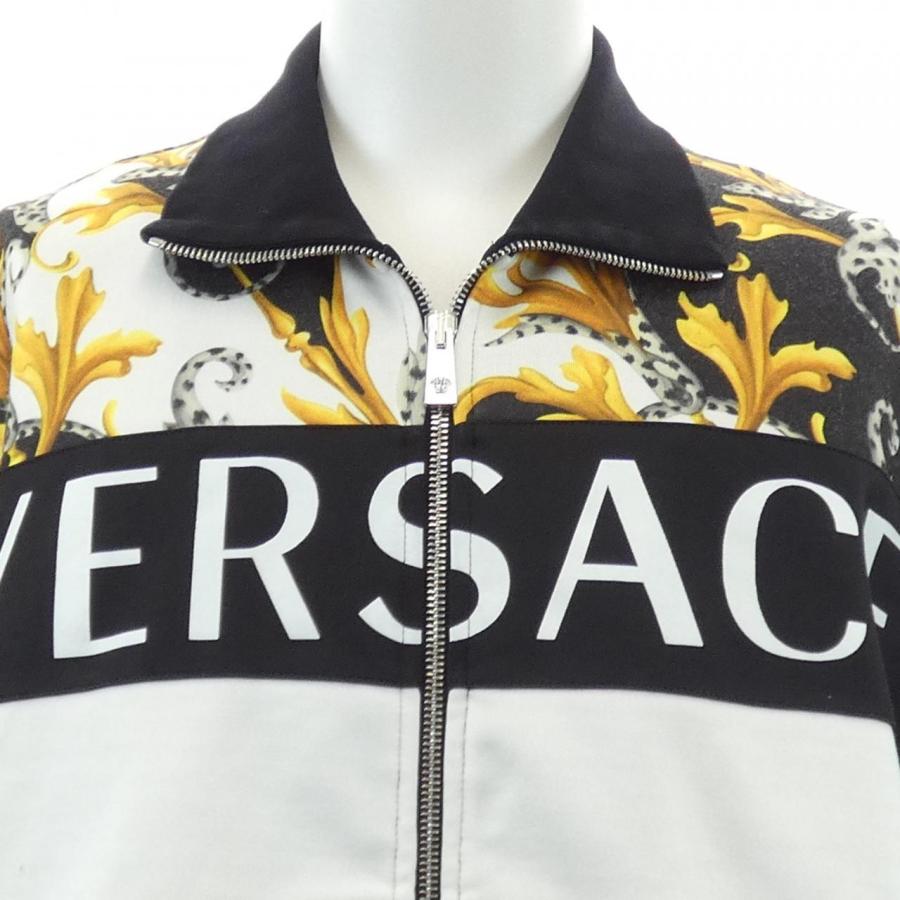 ヴェルサーチェ VERSACE A87488 ブルゾンの画像