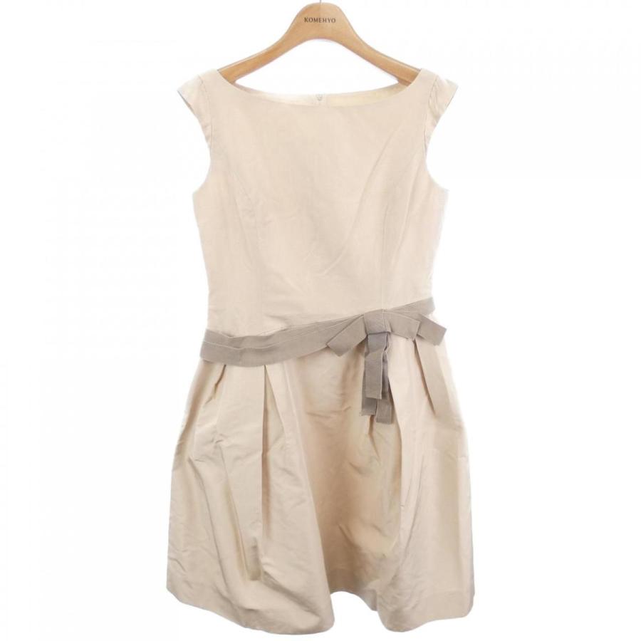 フォクシー Foxey ワンピース 241 002 373 9296 Komehyo Onlinestore Yahoo 店 通販 Yahoo ショッピング