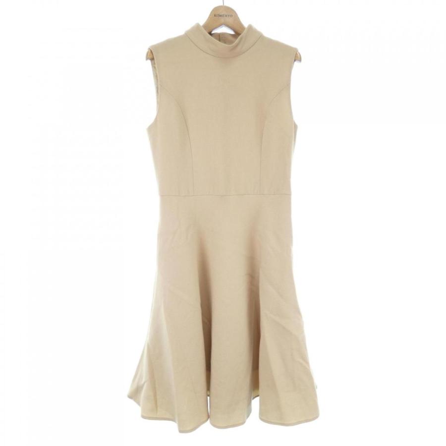 フォクシー Foxey ワンピース 241 002 576 1073 Komehyo Onlinestore Yahoo 店 通販 Yahoo ショッピング