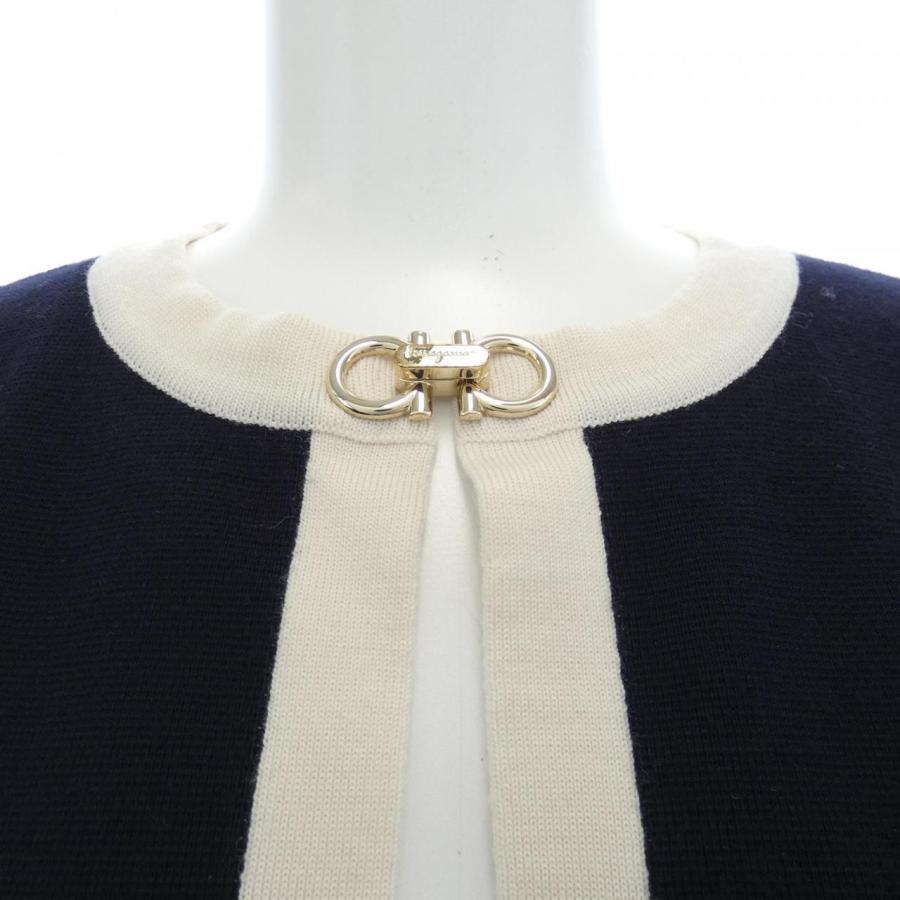 サルヴァトーレフェラガモ SALVATORE FERRAGAMO カーディガン